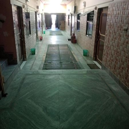 Govind Guest House Mathura Esterno foto