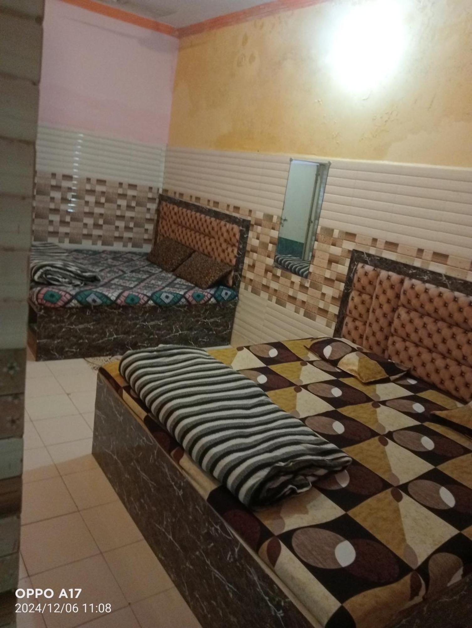 Govind Guest House Mathura Esterno foto