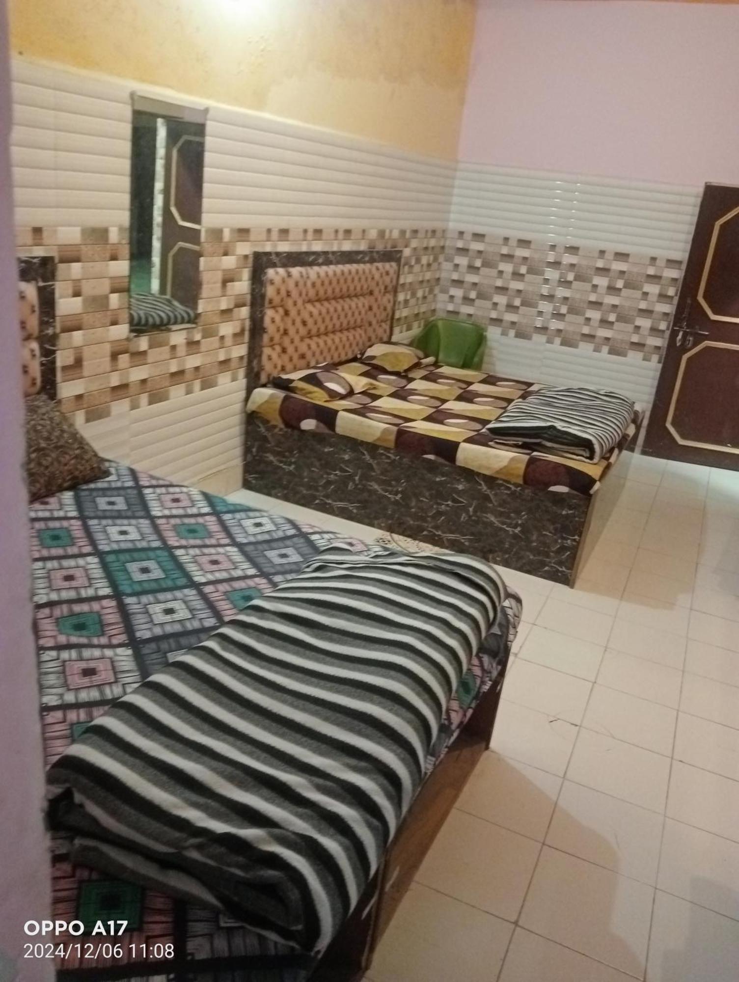 Govind Guest House Mathura Esterno foto