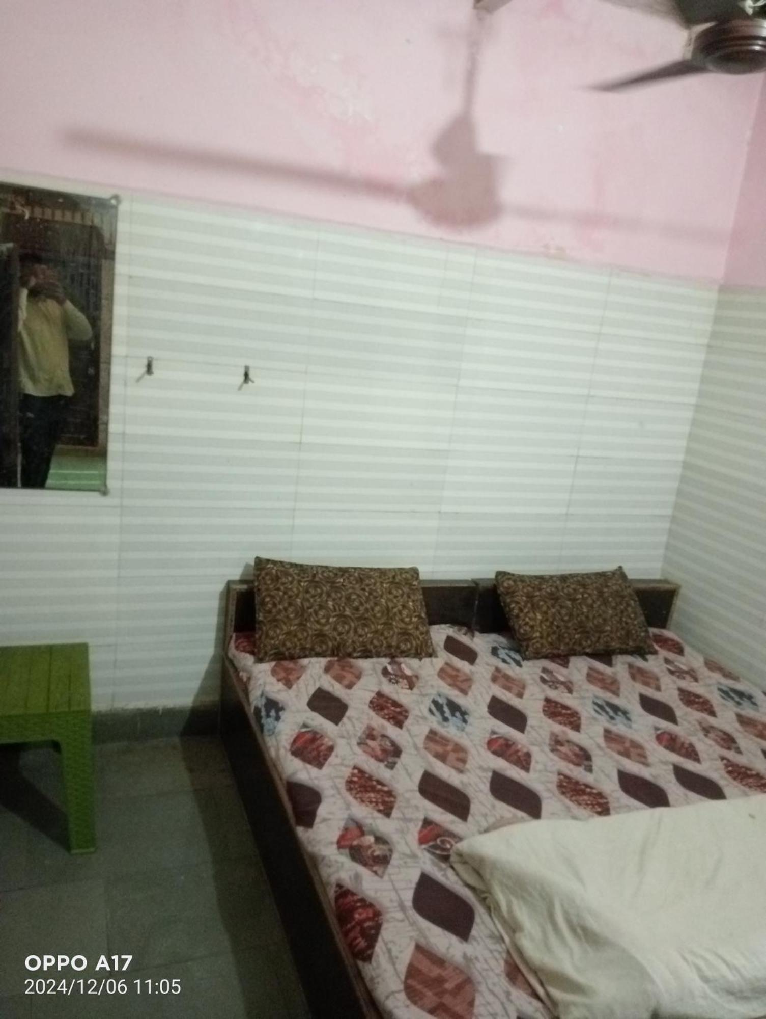 Govind Guest House Mathura Esterno foto